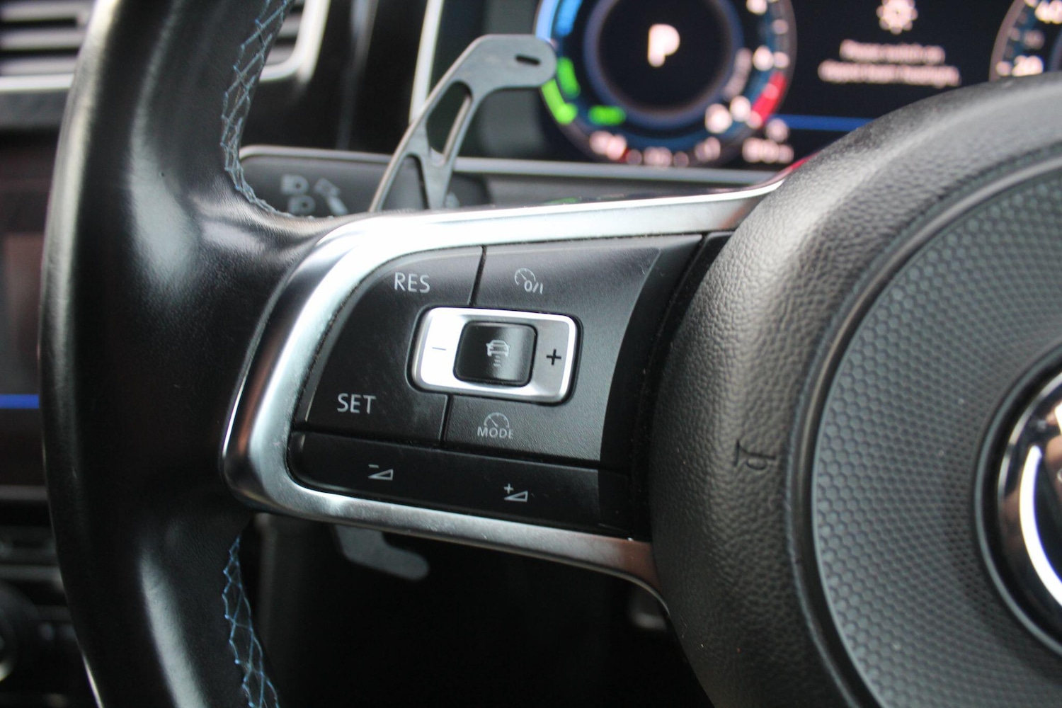 Used Volkswagen Golf 2017 for sale - 76866453: Photo 30