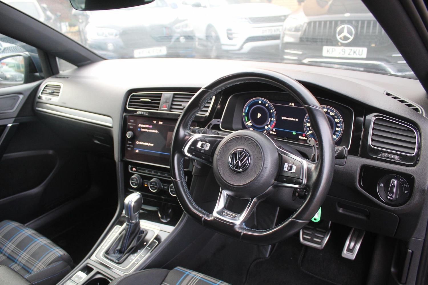 Used Volkswagen Golf 2017 for sale - 76866453: Photo 42