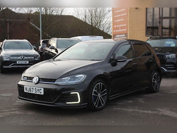 Used Volkswagen Golf 2017 for sale - 76866453: Photo