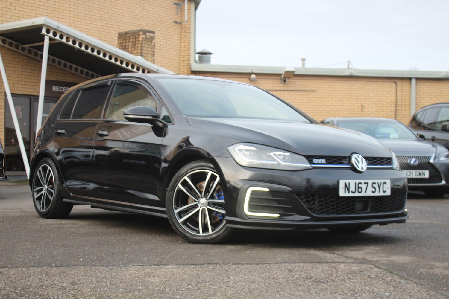 Used Volkswagen Golf 2017 for sale - 76866453: Photo 7