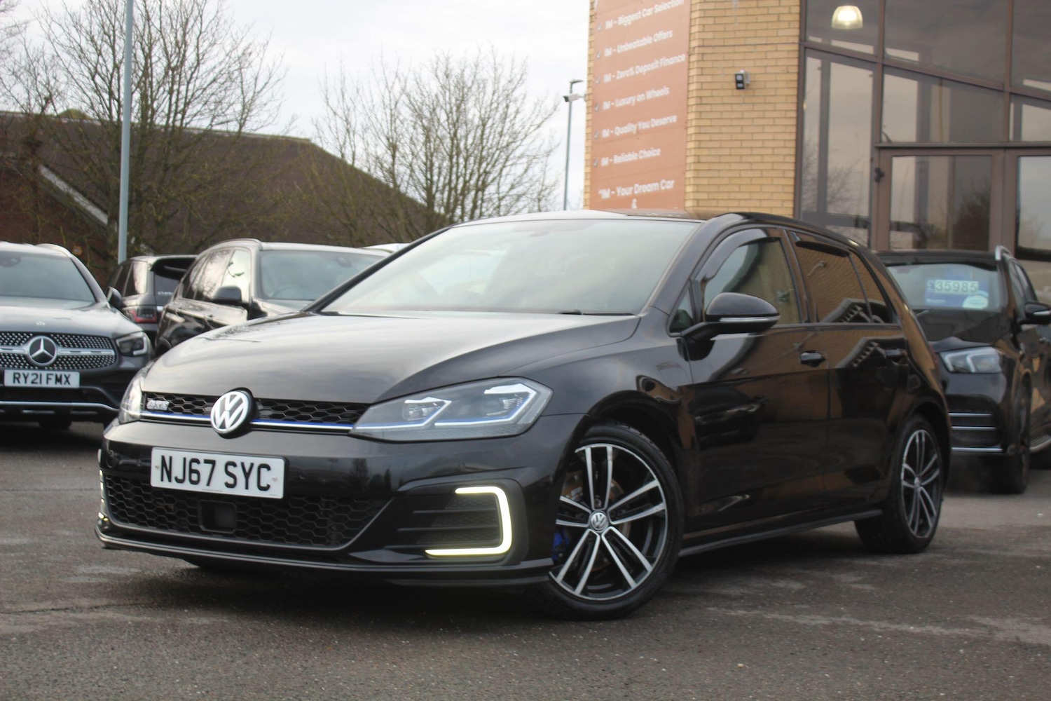 Used Volkswagen Golf 2017 for sale - 76866453: Photo 9