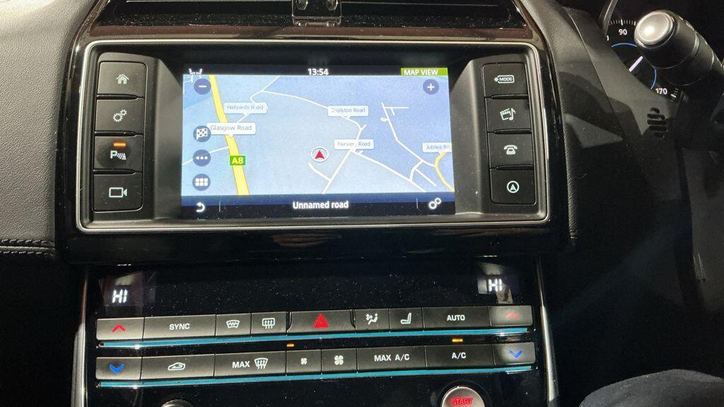 Used Jaguar XE for sale - 77267676: Photo 10