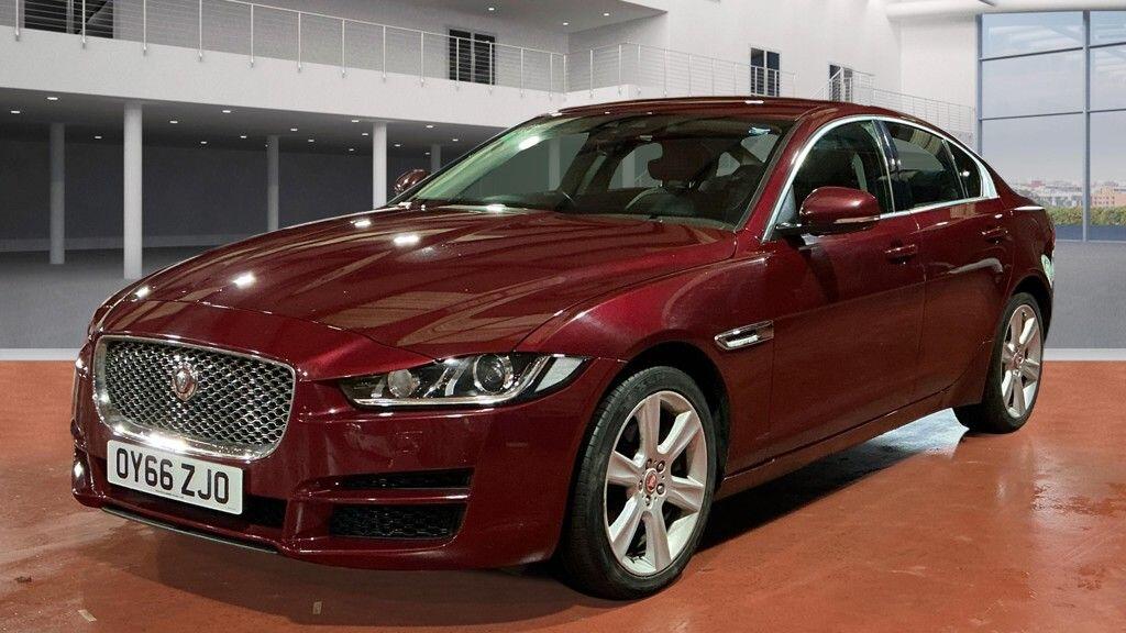 Used Jaguar XE for sale - 77267676: Photo 2