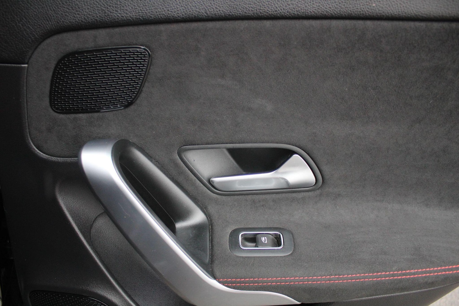 Used Mercedes-Benz A-Class 2018 for sale - 77060381: Photo 38