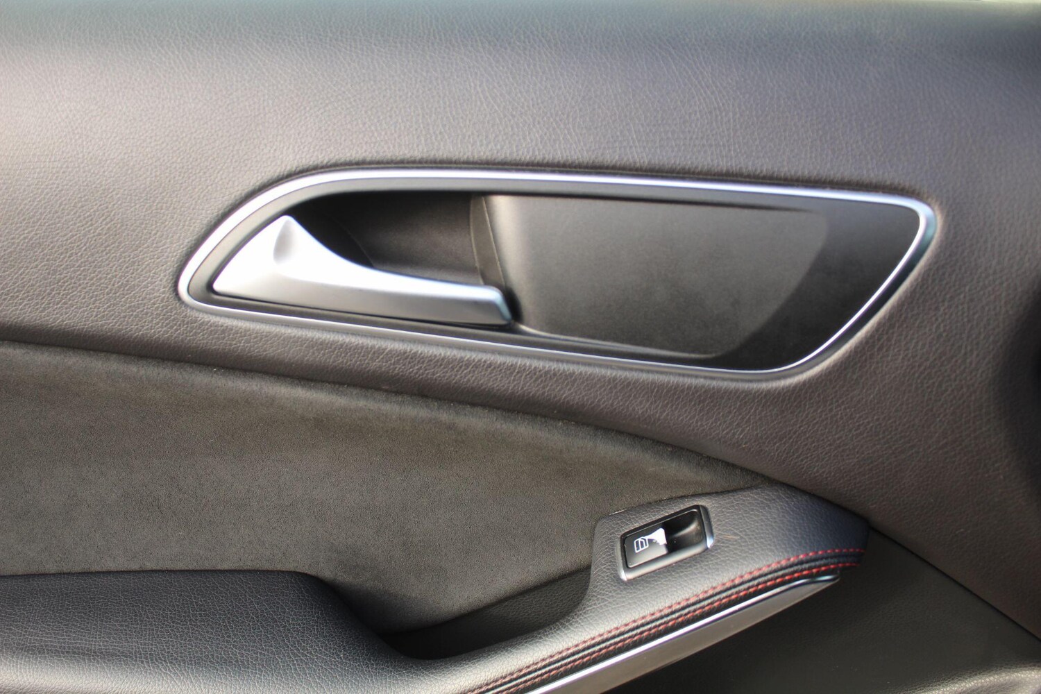 Used Mercedes-Benz GLA 2017 for sale - 77574665: Photo 32