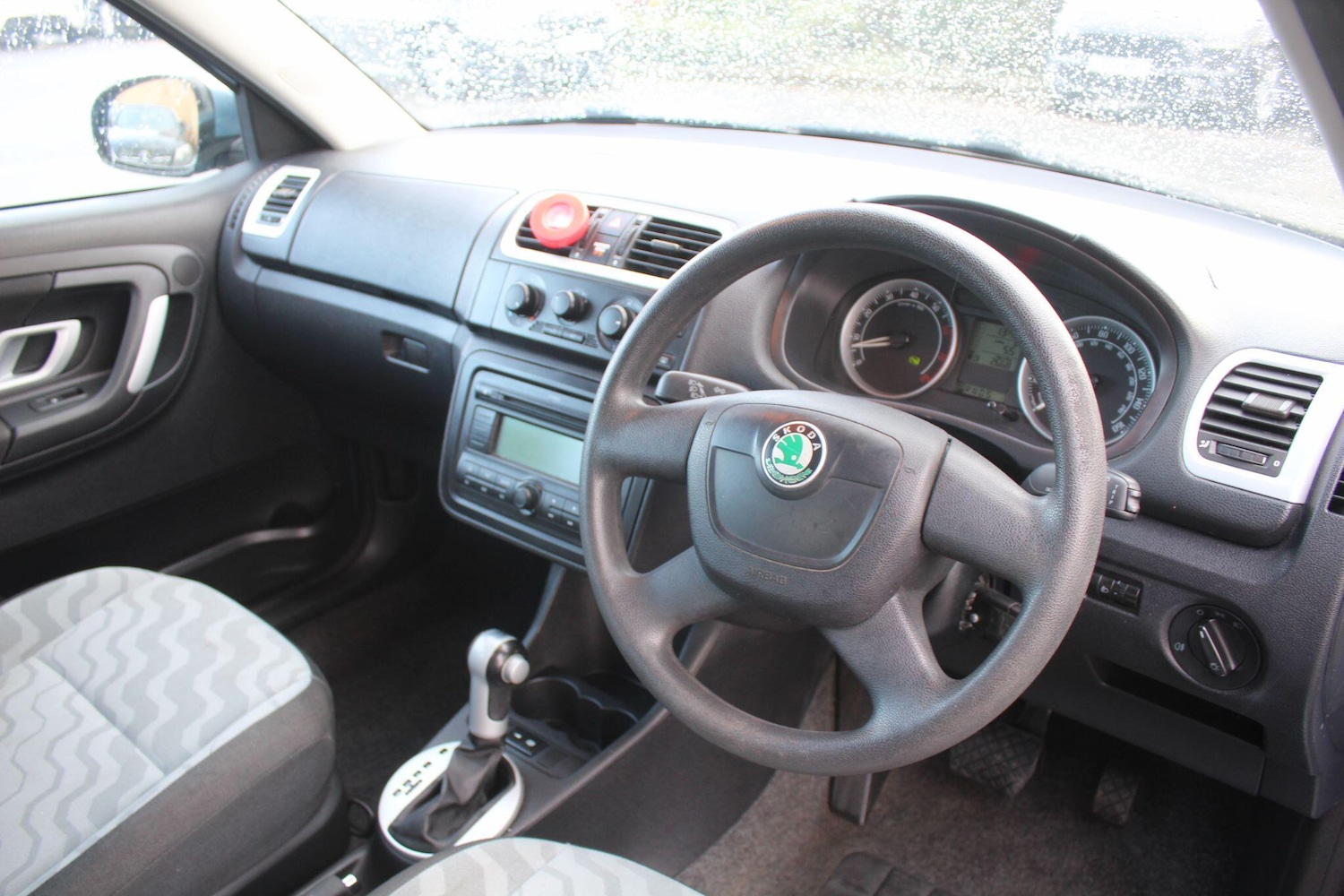 Used Skoda Fabia 2010 for sale - 77574814: Photo 31