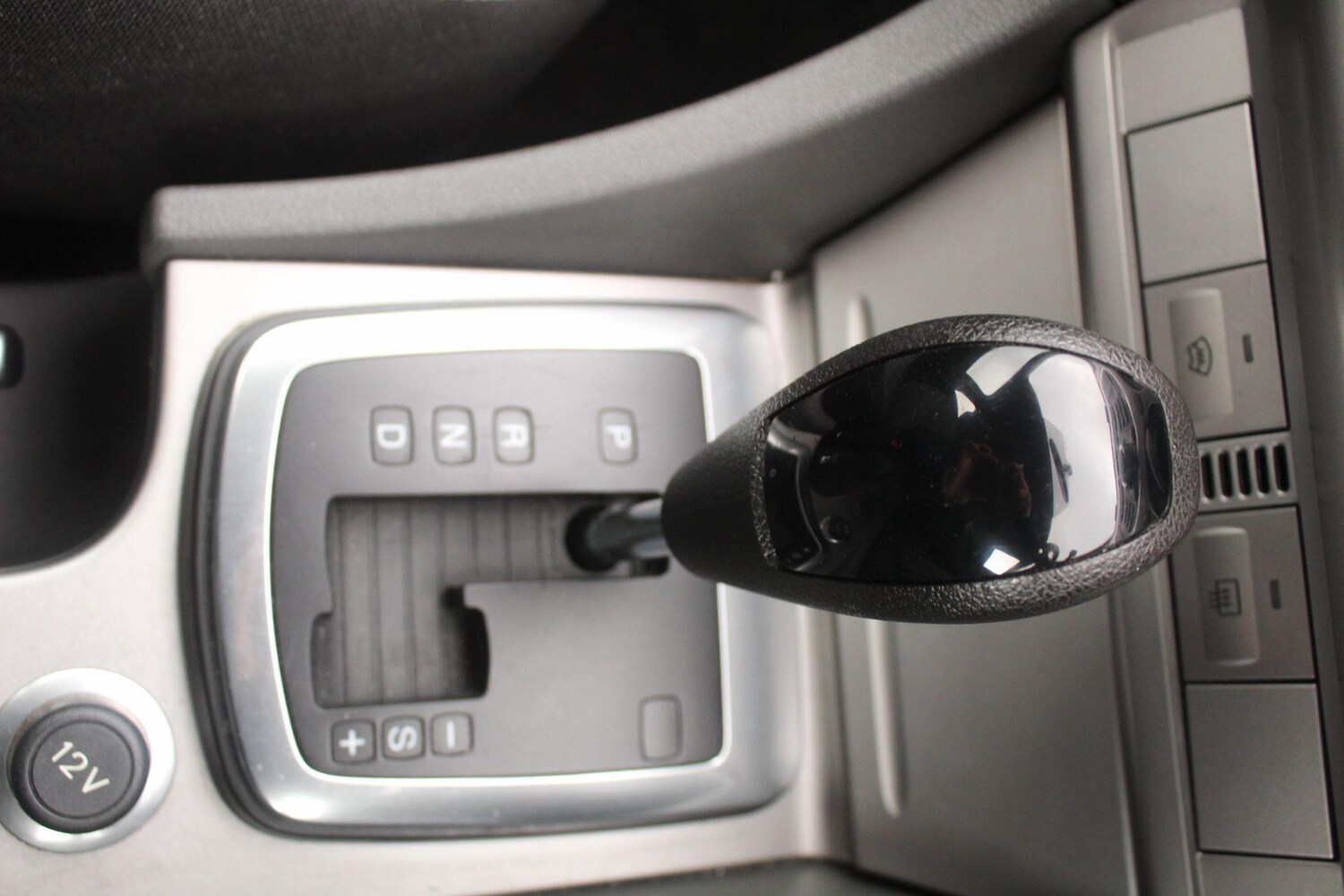 Used Ford Focus 2010 for sale - 77574649: Photo 40