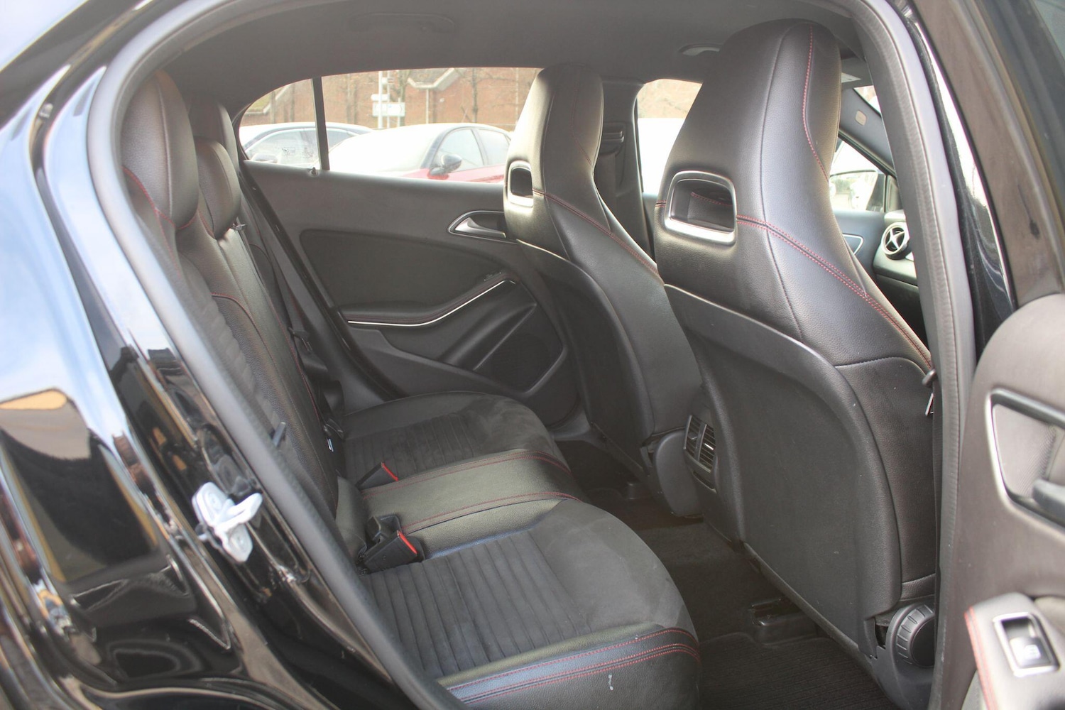 Used Mercedes-Benz GLA 2017 for sale - 76645400: Photo 25