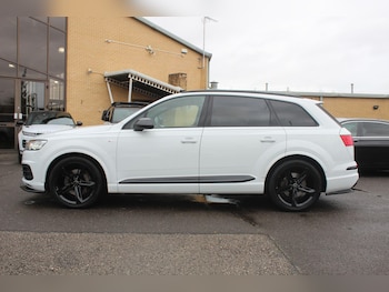 Used Audi Q7 2019 for sale - 76992427: Photo