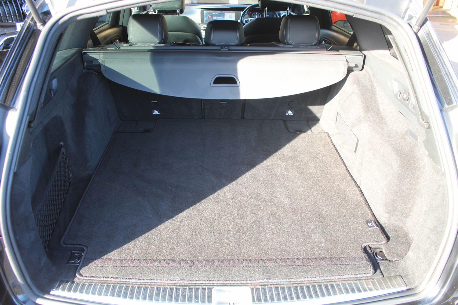 Used Mercedes-Benz E Class 2017 for sale - 76083832: Photo 37