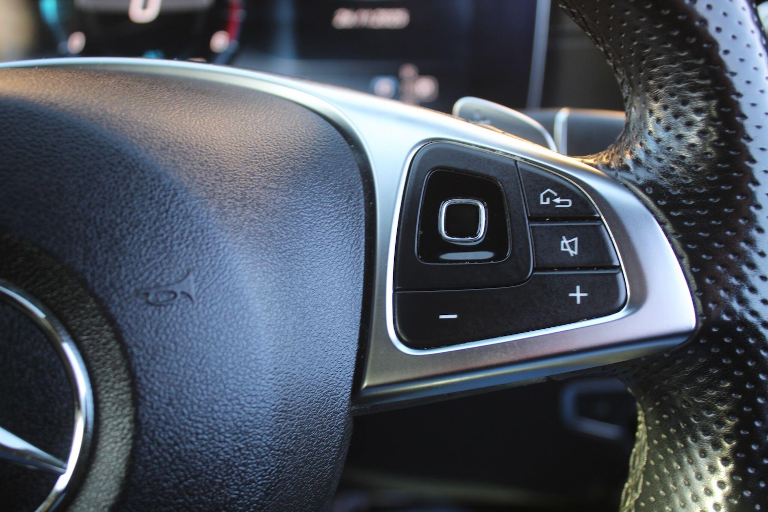 Used Mercedes-Benz E Class 2017 for sale - 76083832: Photo 44