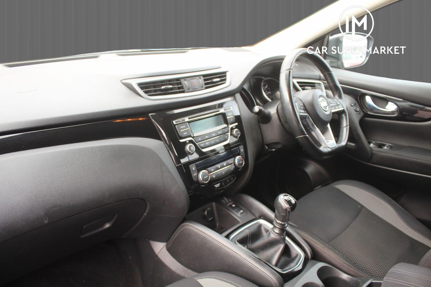 Used Nissan Qashqai 2017 for sale - 76083774: Photo 12