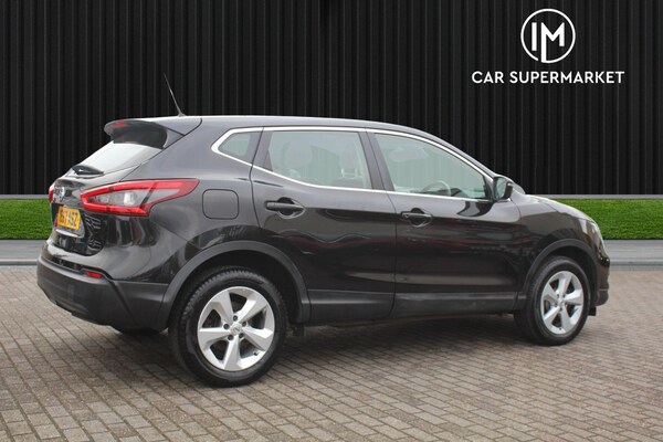 Used Nissan Qashqai 2017 for sale - 76083774: Photo 9