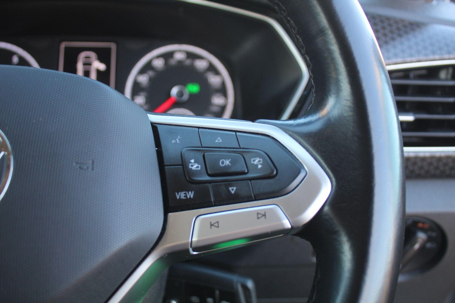 Used Volkswagen T-Cross 2022 for sale - 76913074: Photo 33