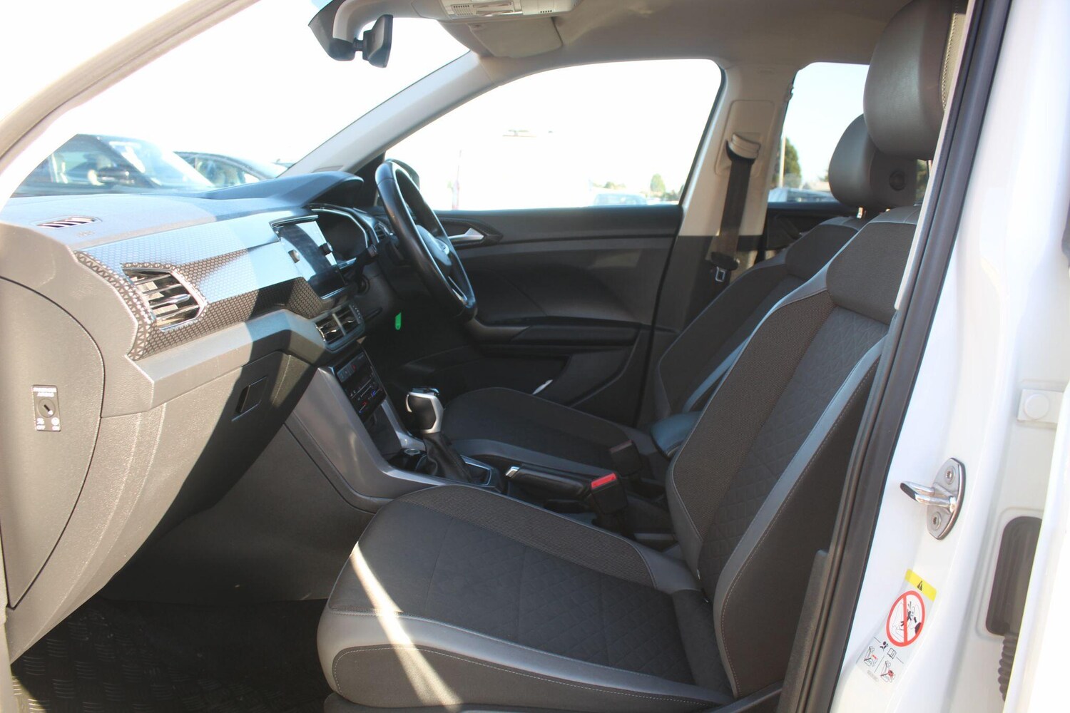 Used Volkswagen T-Cross 2022 for sale - 76913074: Photo 47