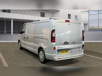 Used Vauxhall Vivaro 2015 for sale - 76689041: Photo