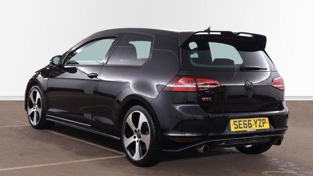 Used Volkswagen Golf for sale - 77268136: Photo 3