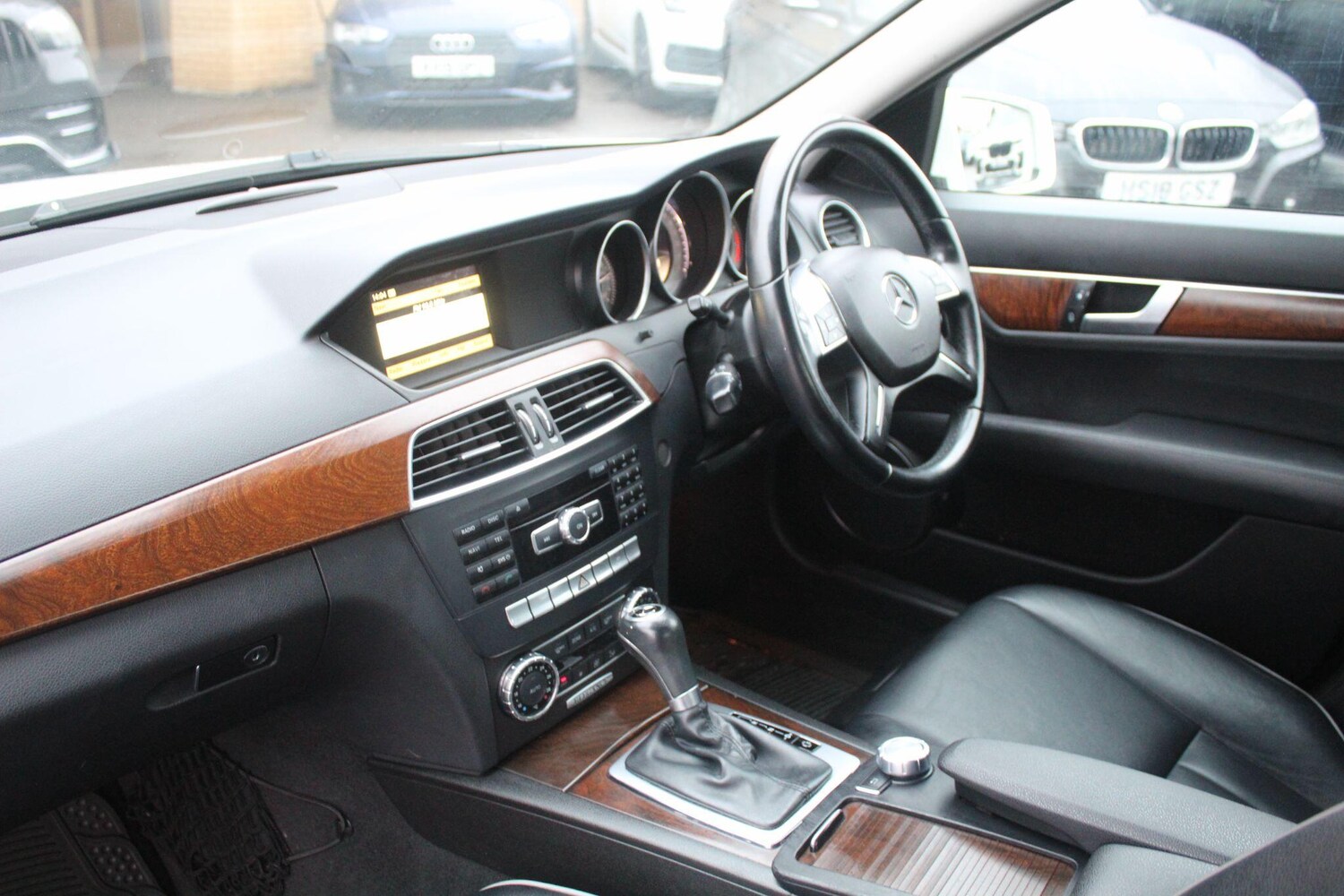 Used Mercedes-Benz C Class 2012 for sale - 77573767: Photo 18