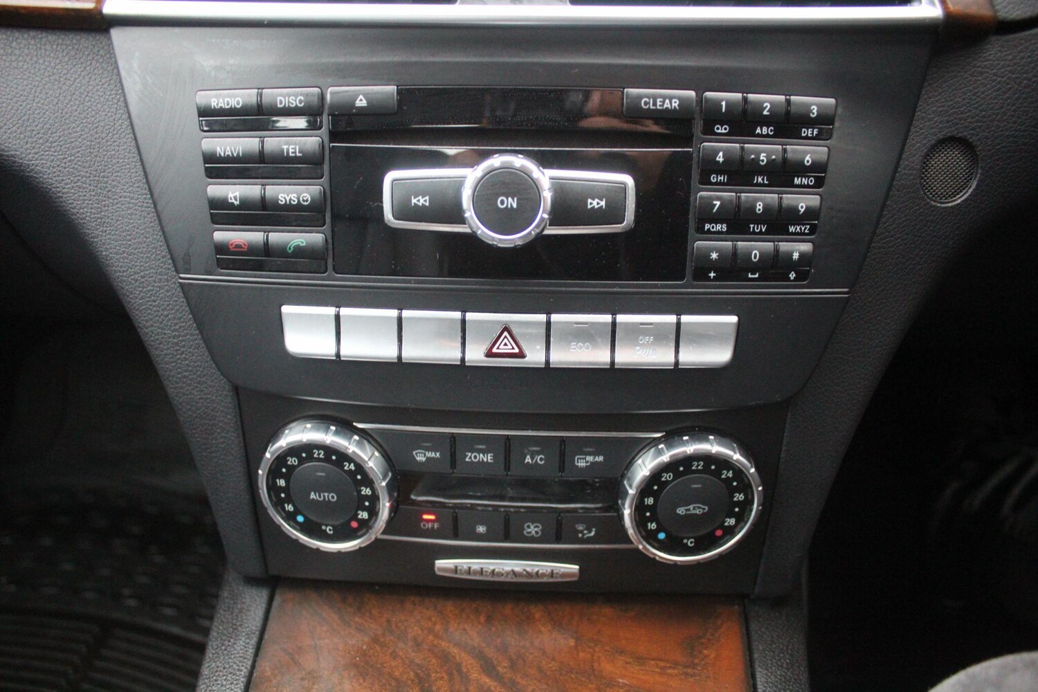 Used Mercedes-Benz C Class 2012 for sale - 77573767: Photo 25