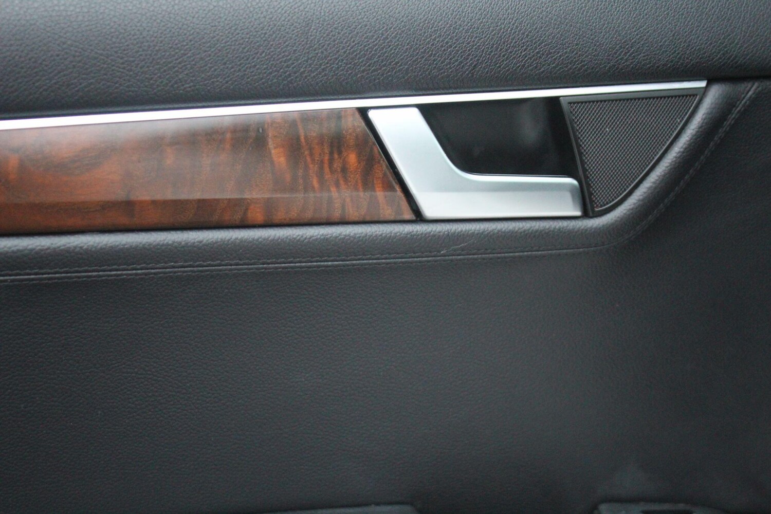 Used Mercedes-Benz C Class 2012 for sale - 77573767: Photo 33