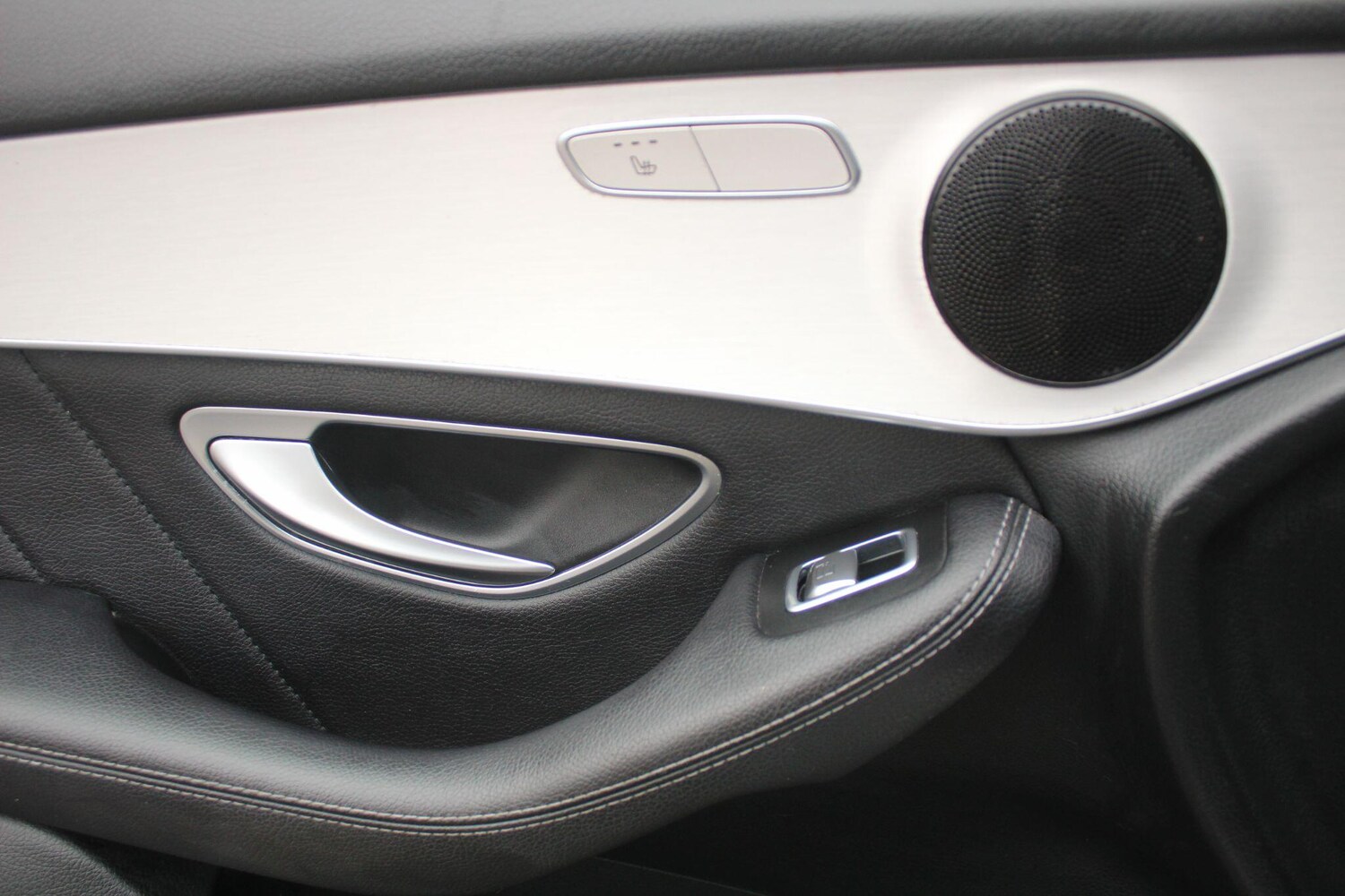 Used Mercedes-Benz GLC for sale - 77575318: Photo 19