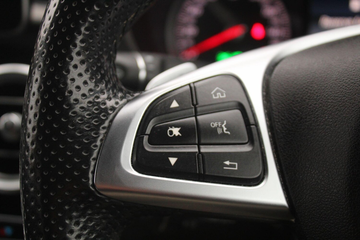 Used Mercedes-Benz GLC for sale - 77575318: Photo 23