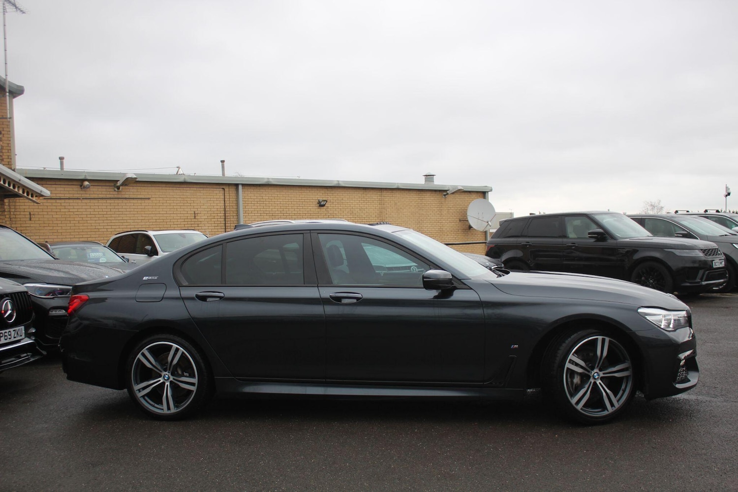 Used BMW 7 Series 2017 for sale - 76700992: Photo 23