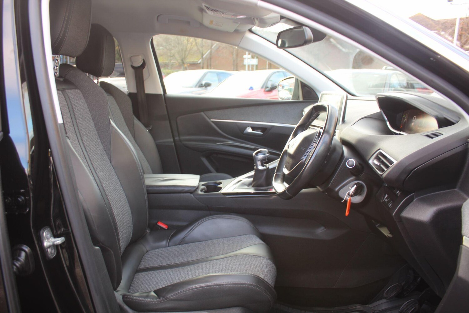 Used Peugeot 3008 2018 for sale - 77574962: Photo 28