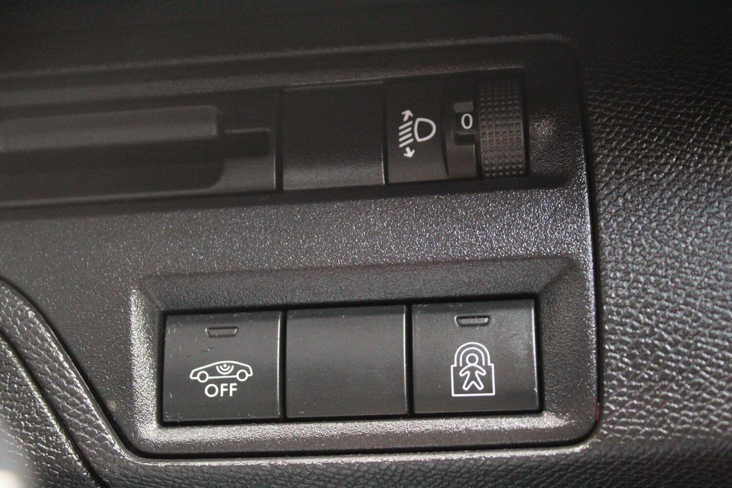 Used Peugeot 3008 2018 for sale - 77574962: Photo 35