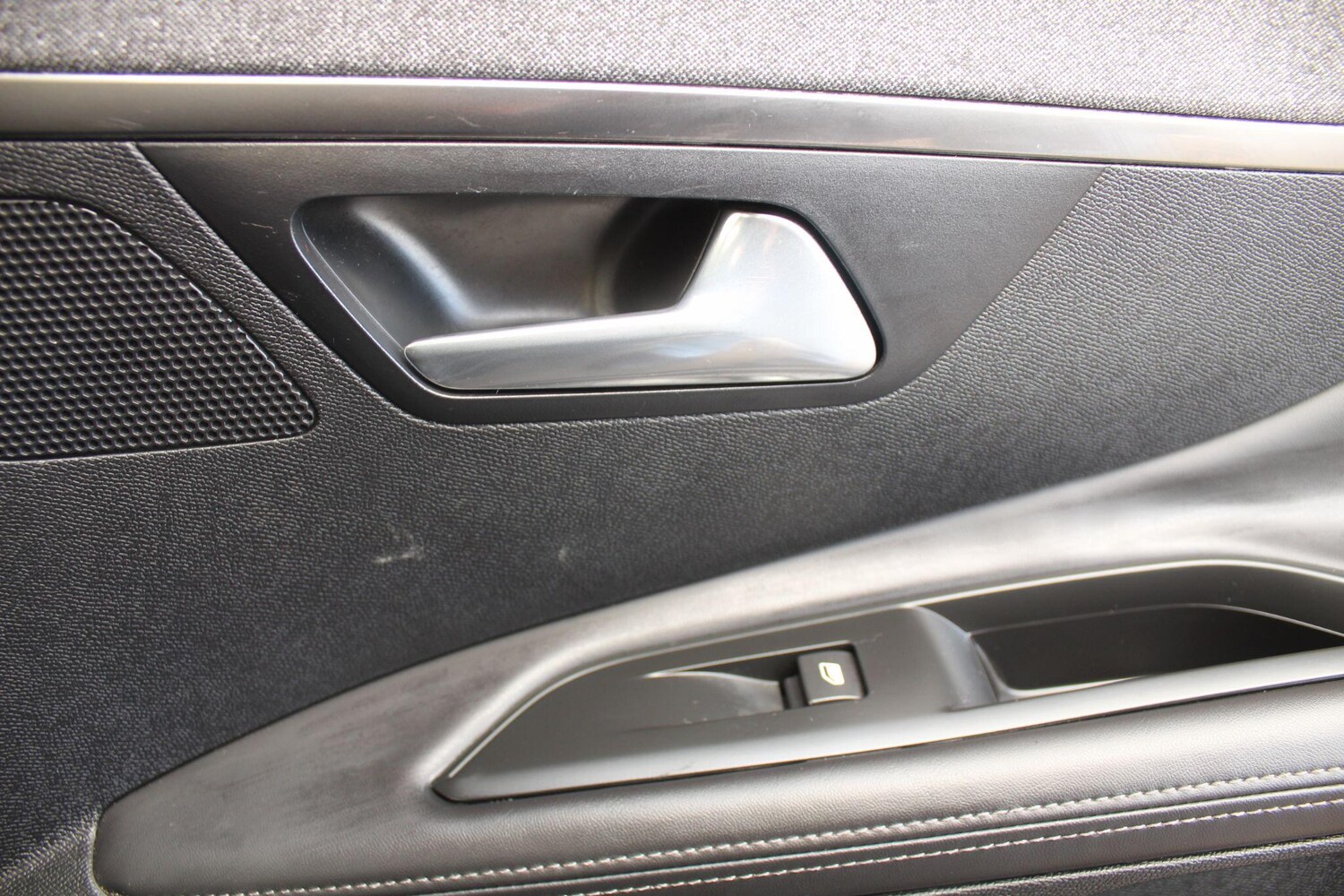 Used Peugeot 3008 2018 for sale - 77574962: Photo 36