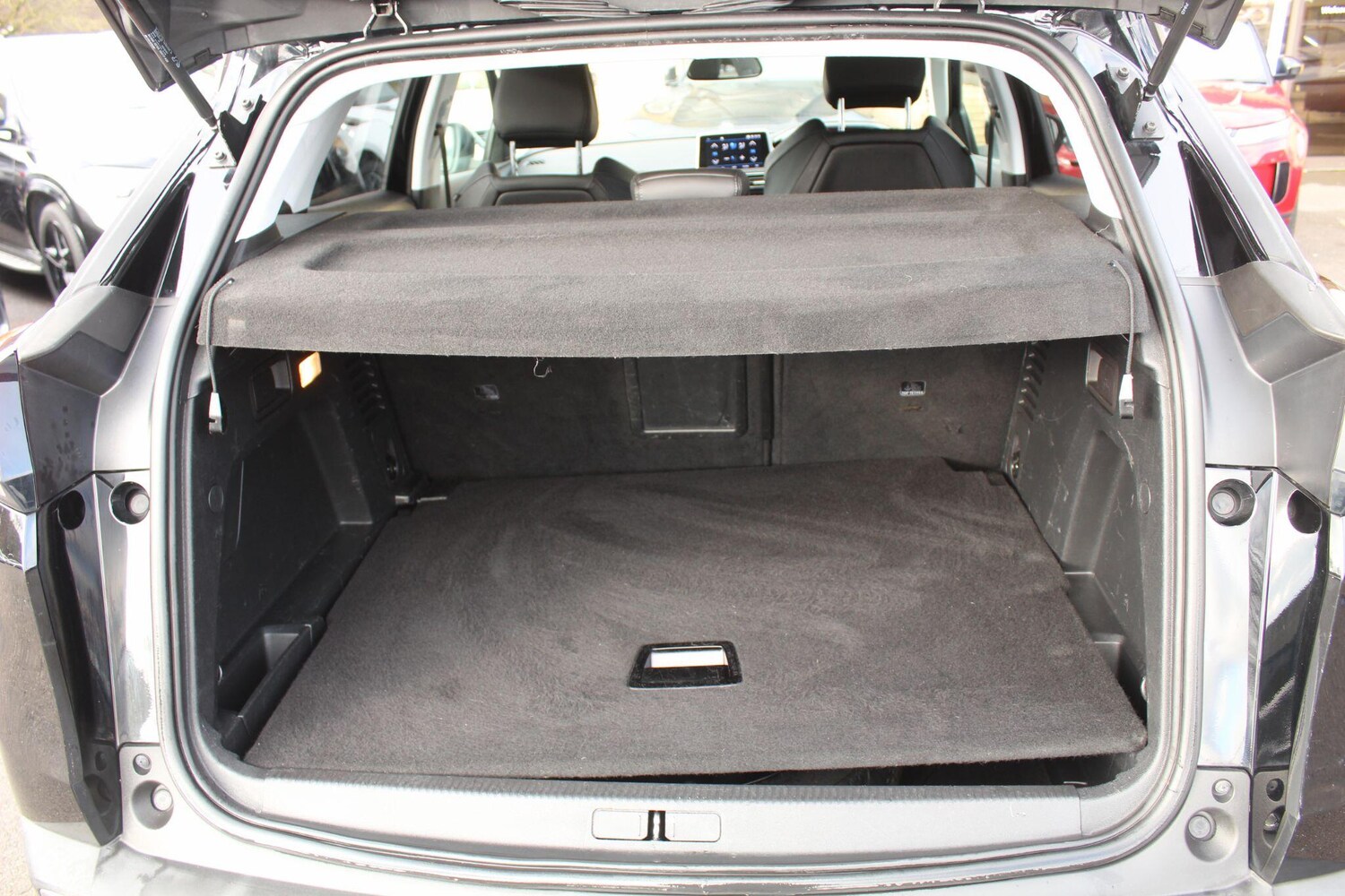 Used Peugeot 3008 2018 for sale - 77574962: Photo 45