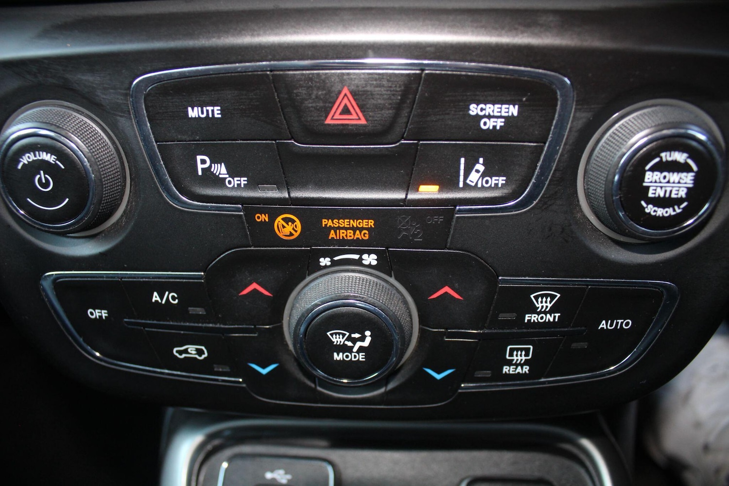 Used Jeep Compass 2018 for sale - 76632952: Photo 31