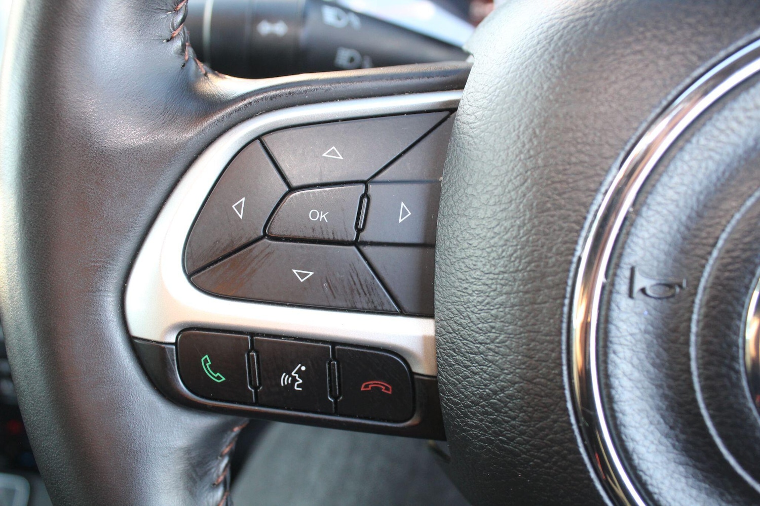 Used Jeep Compass 2018 for sale - 76632952: Photo 39