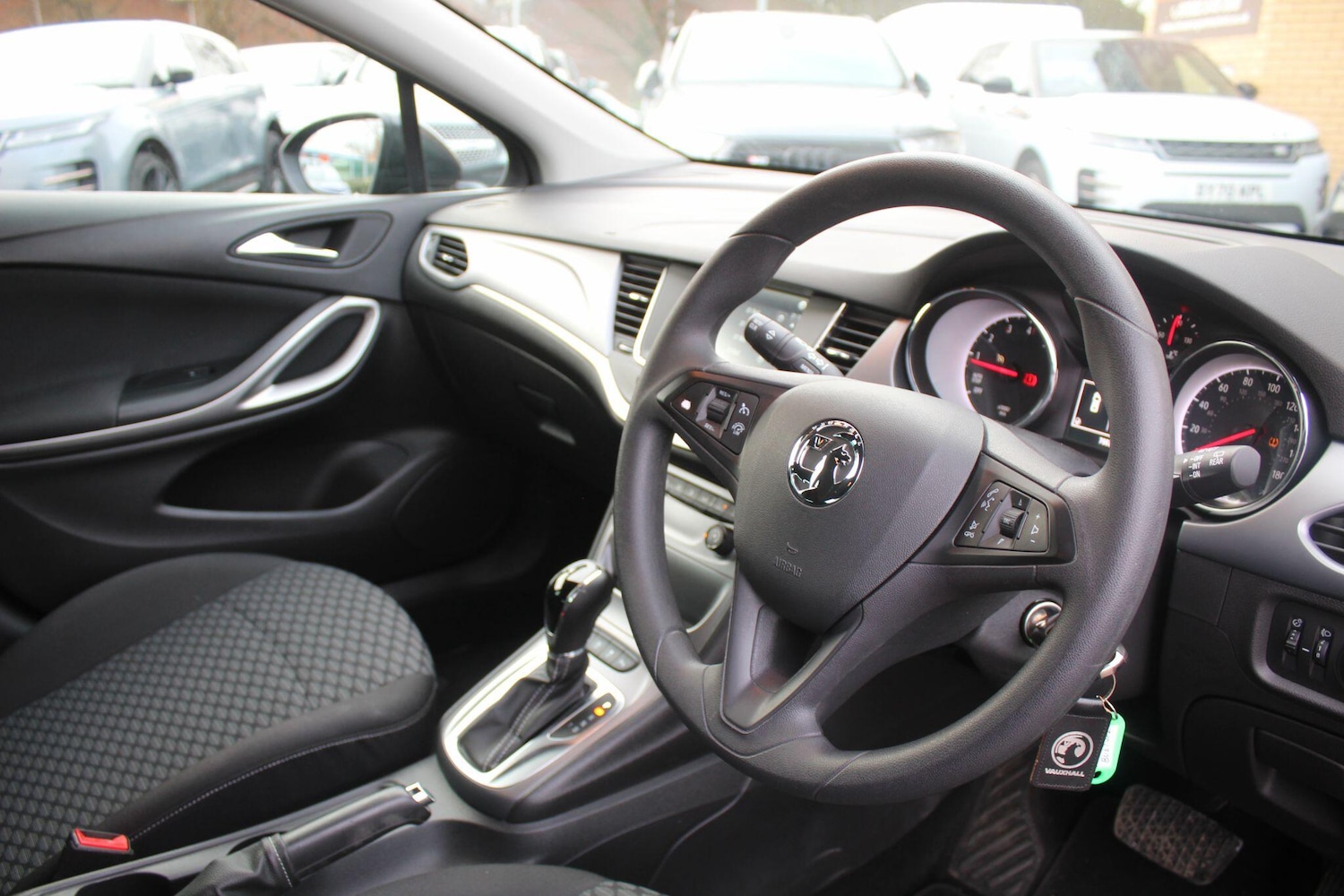 Used Vauxhall Astra 2017 for sale - 76976530: Photo 28