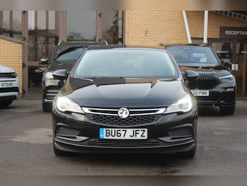 Used Vauxhall Astra 2017 for sale - 76976530: Photo