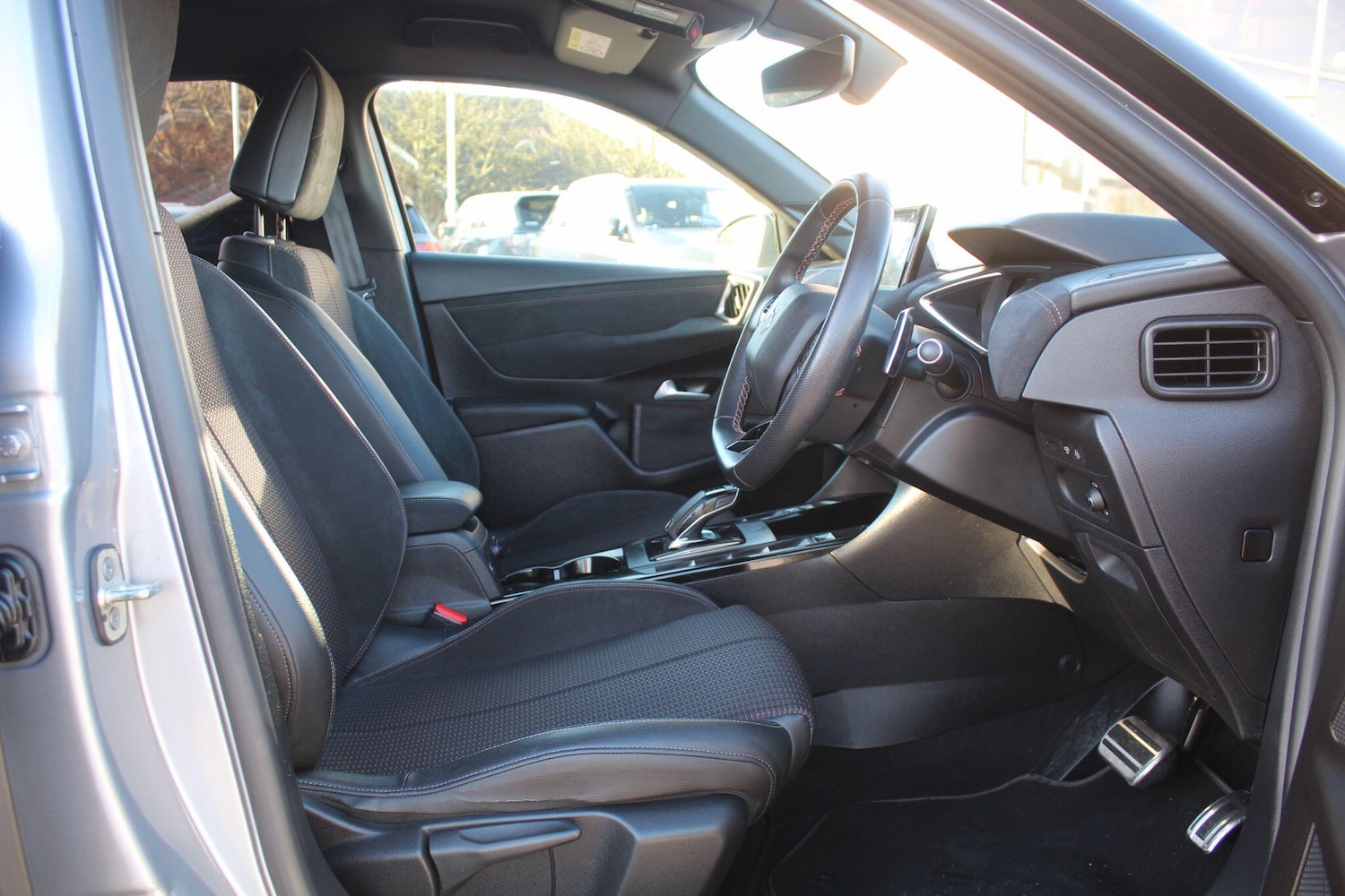 Used DS Automobiles DS 3 Crossback 2021 for sale - 76512763: Photo 28