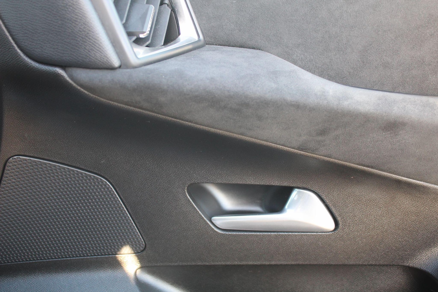 Used DS Automobiles DS 3 Crossback 2021 for sale - 76512763: Photo 35