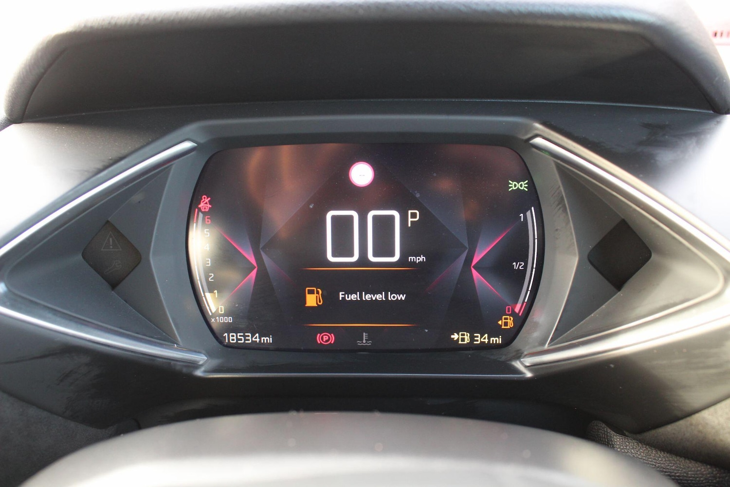 Used DS Automobiles DS 3 Crossback 2021 for sale - 76512763: Photo 46