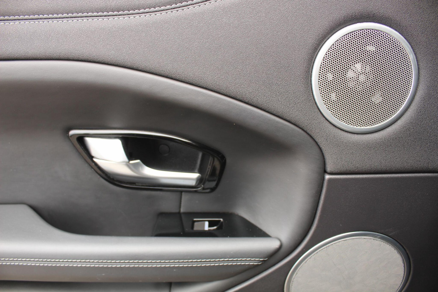 Used Land Rover Range Rover Evoque 2018 for sale - 76485032: Photo 18