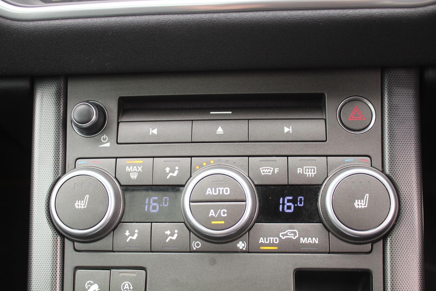 Used Land Rover Range Rover Evoque 2018 for sale - 76485032: Photo 28