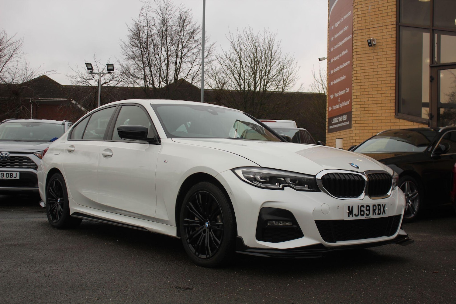 Used BMW 3 Series 2019 for sale - 76121475: Photo 10