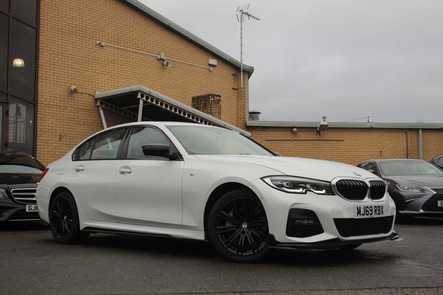 Used BMW 3 Series 2019 for sale - 76121475: Photo 9