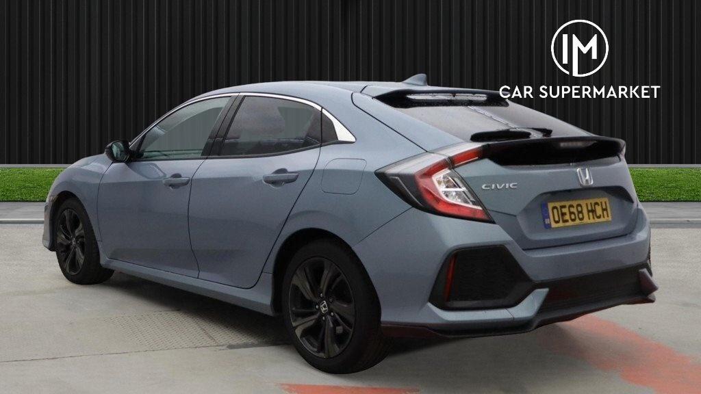 Used Honda Civic 2018 for sale - 76473311: Photo 3