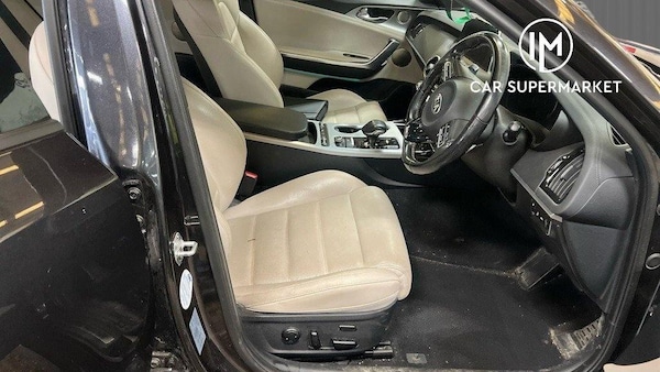 Used Kia Stinger 2019 for sale - 76122897: Photo 8