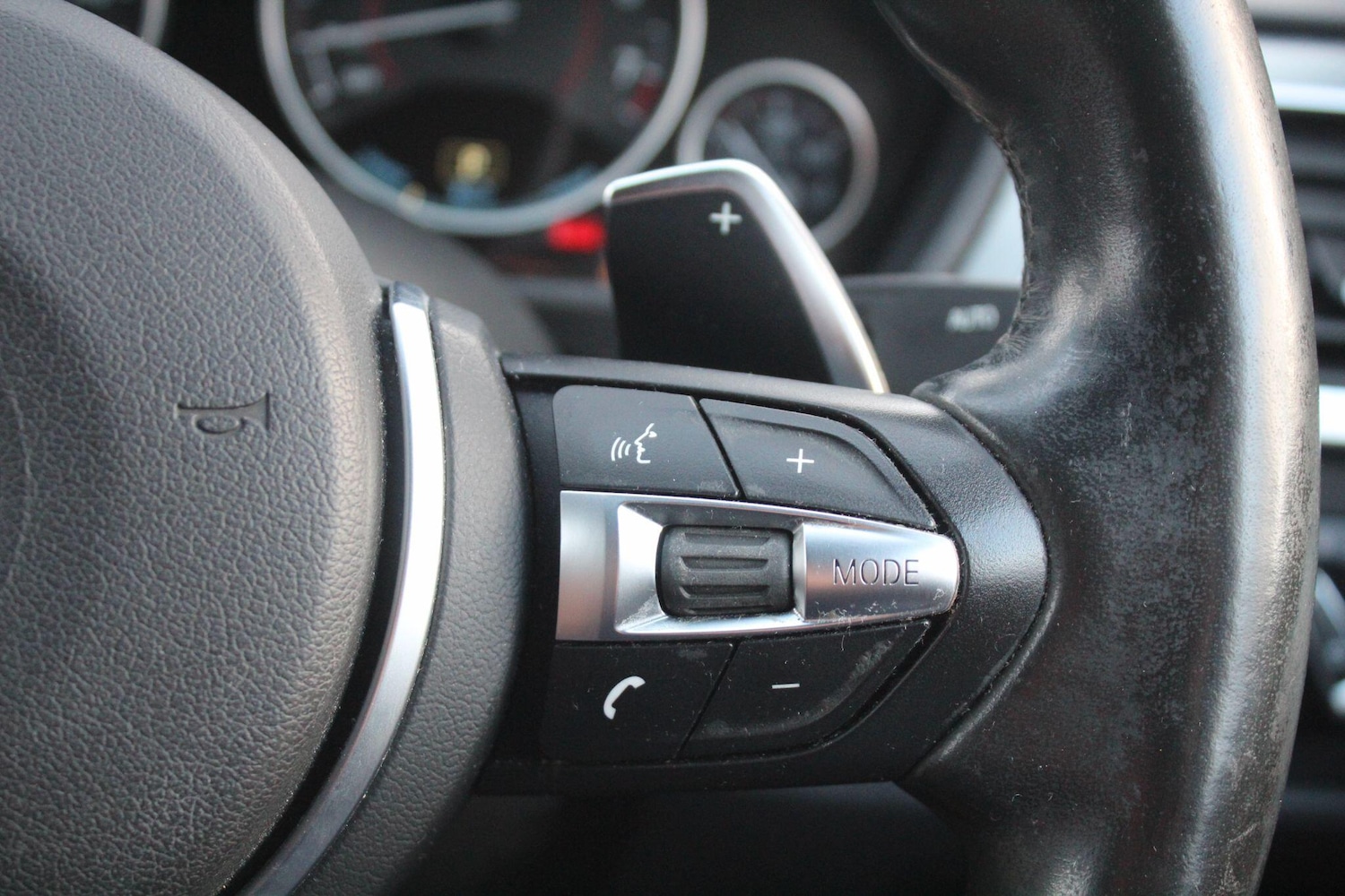 Used BMW 3 Series 2018 for sale - 76855655: Photo 32