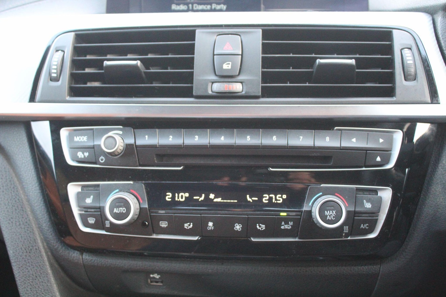 Used BMW 3 Series 2018 for sale - 76855655: Photo 43