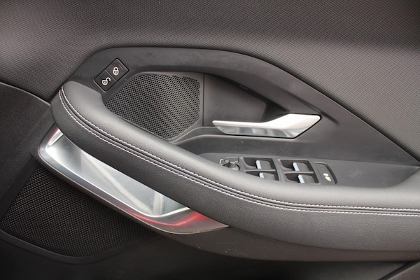 Used Jaguar E-Pace 2018 for sale - 76259758: Photo 10