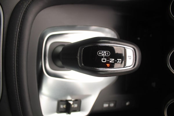 Used Jaguar E-Pace 2018 for sale - 76259758: Photo 29