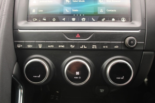 Used Jaguar E-Pace 2018 for sale - 76259758: Photo 30