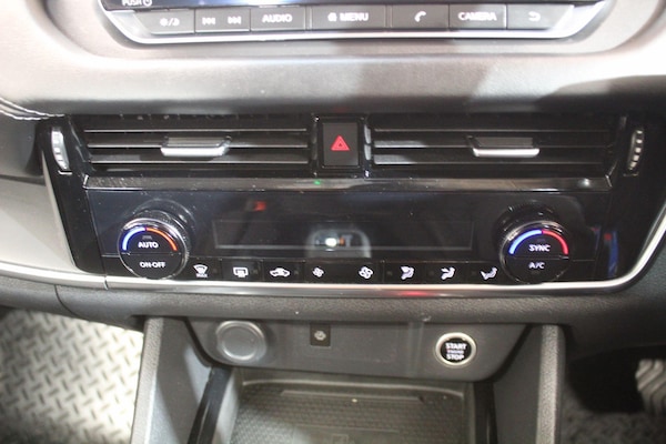 Used Nissan Qashqai 2021 for sale - 76020402: Photo 26